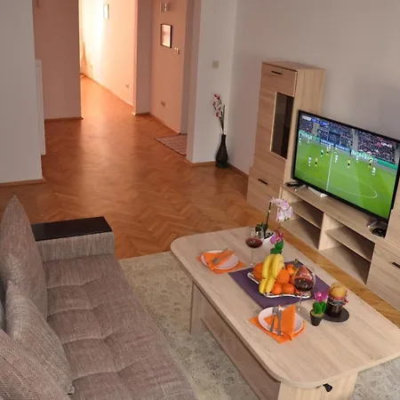 Top Center In Sofia, Bul.vitosha. Sweet Daire *